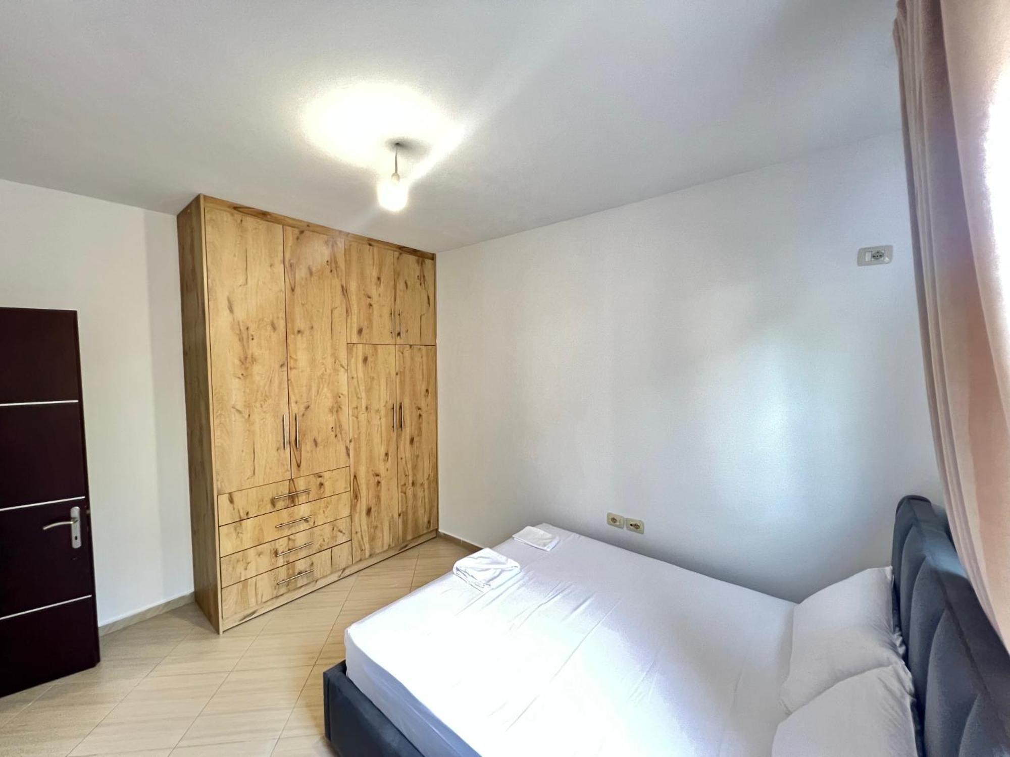 Amar'S Apartments Саранда Екстер'єр фото