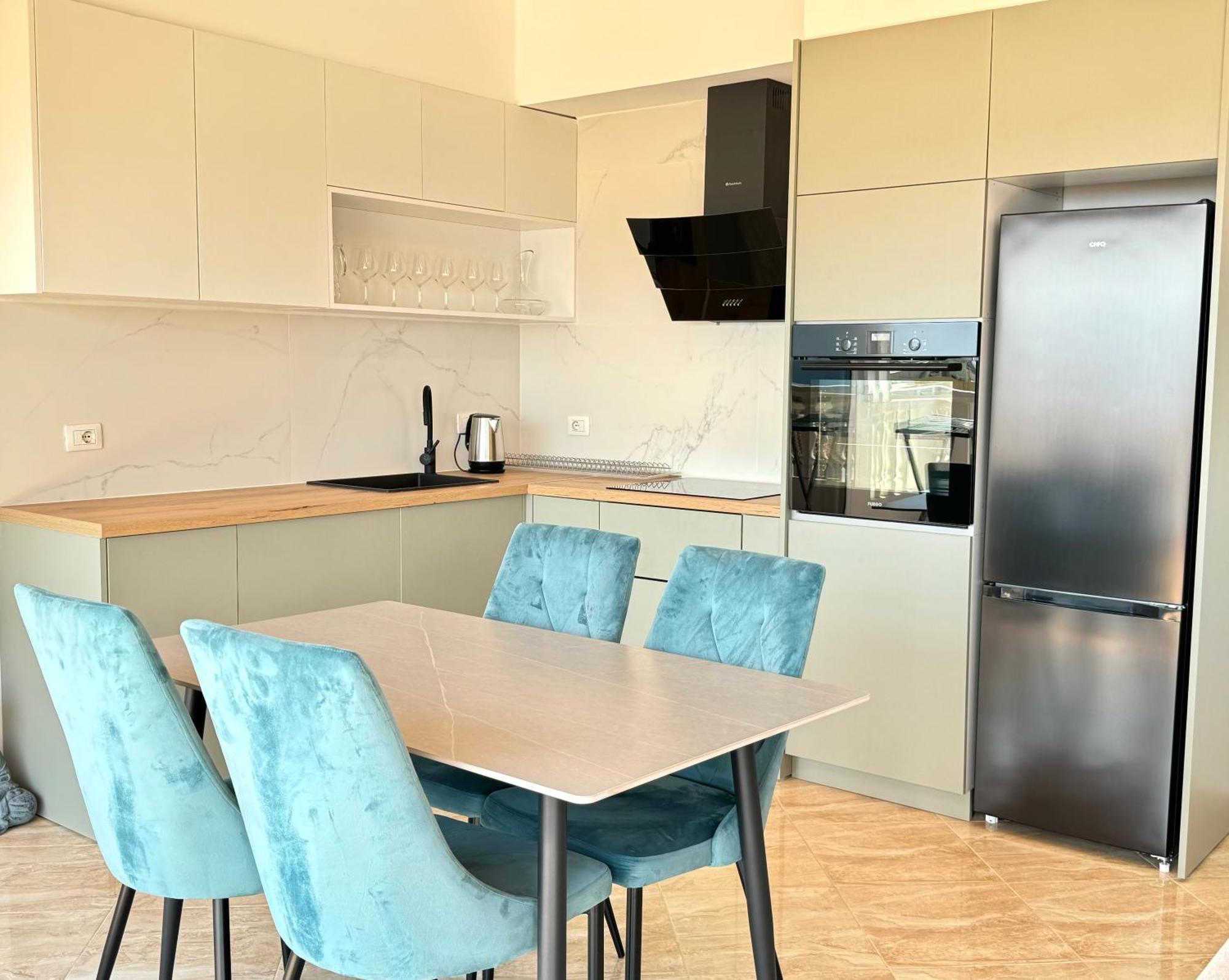 Amar'S Apartments Саранда Екстер'єр фото
